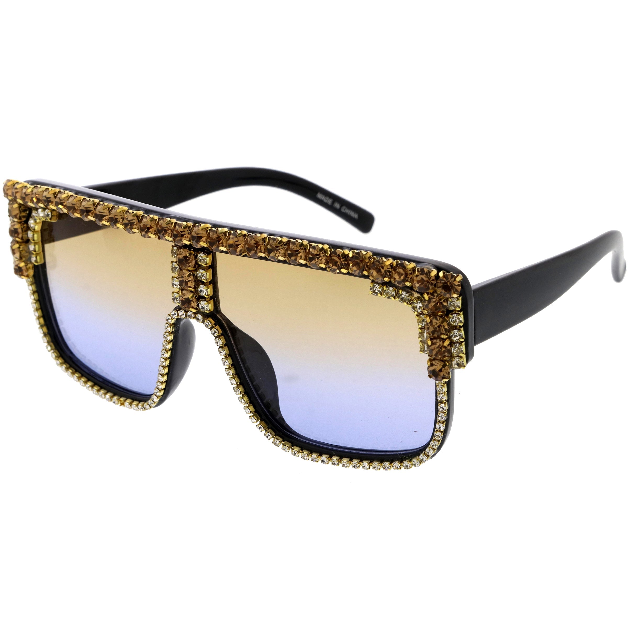 Women’s lightweight polycarbonate sunglasses with UV protection