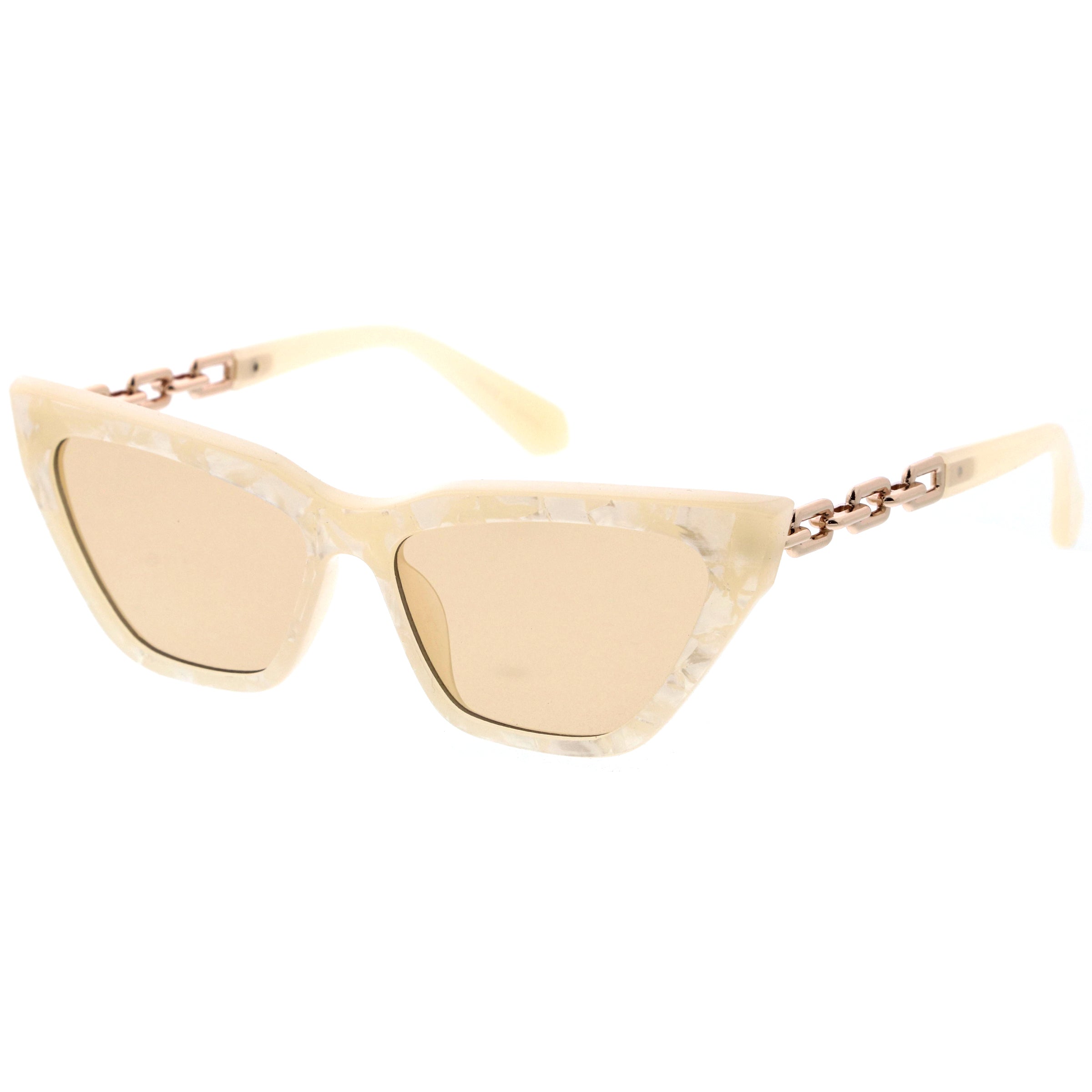 Women’s lightweight polycarbonate sunglasses with UV protection
