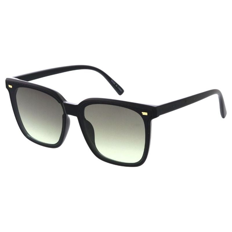 Women’s lightweight polycarbonate sunglasses with UV protection