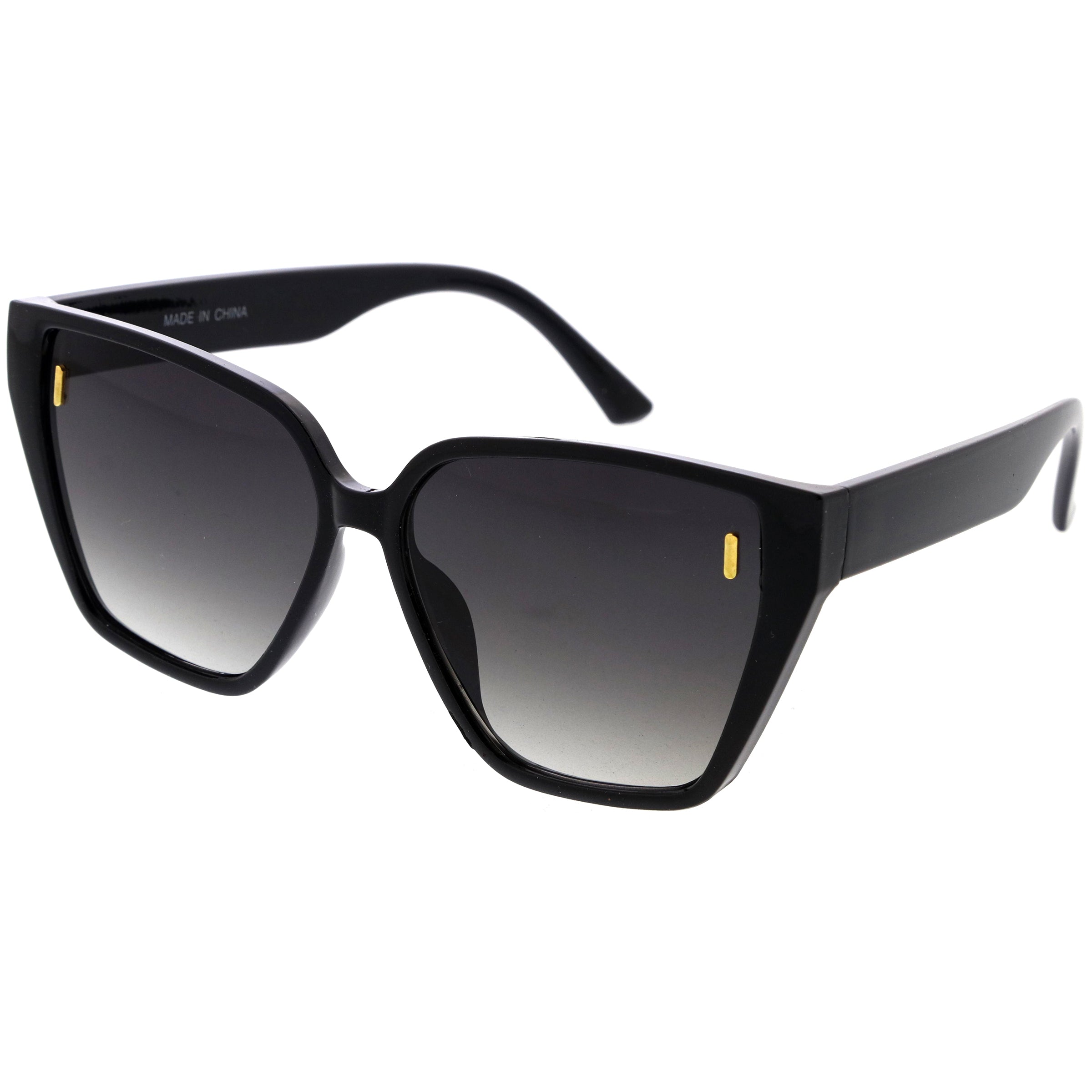 Women’s lightweight polycarbonate sunglasses with UV protection