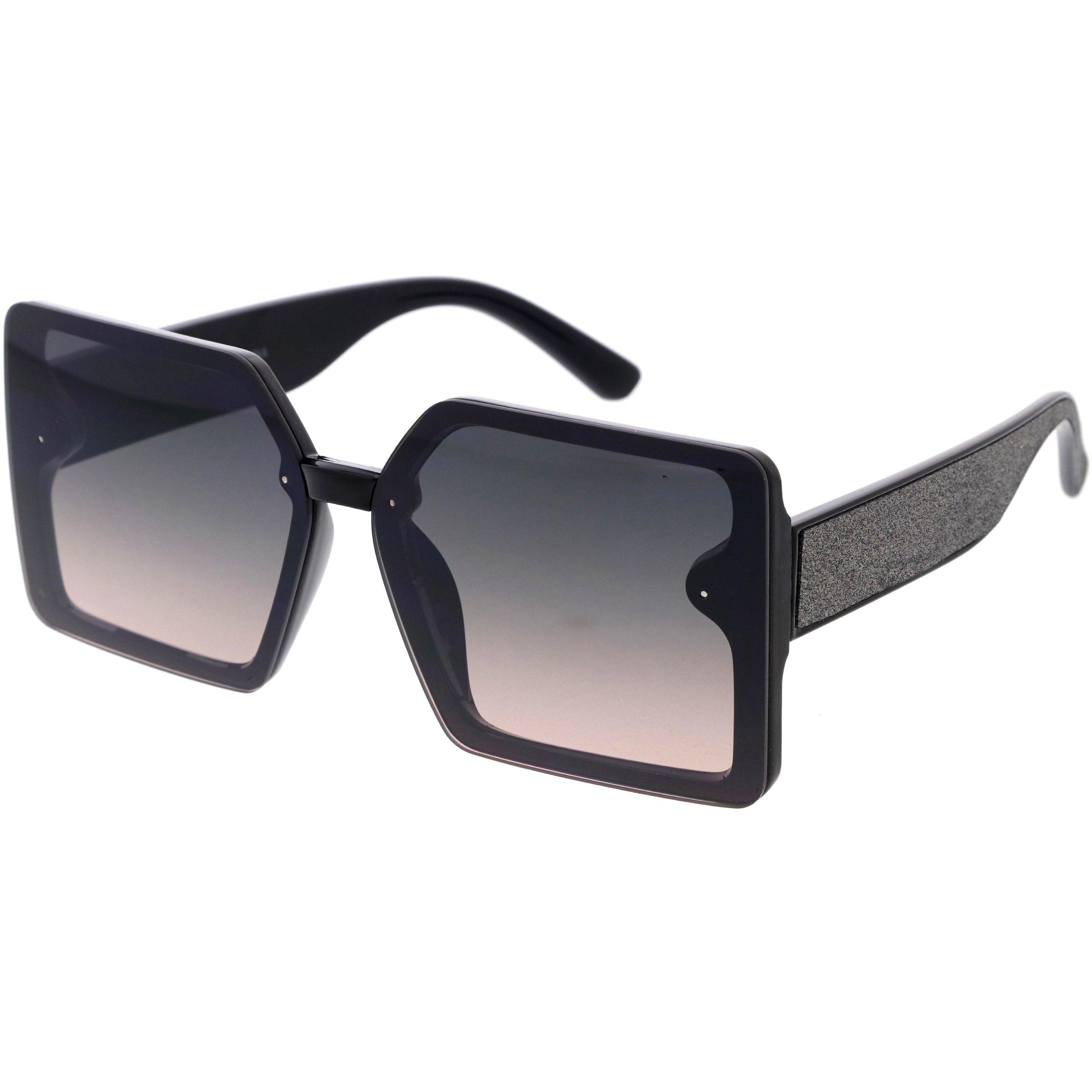 Women’s lightweight polycarbonate sunglasses with UV protection