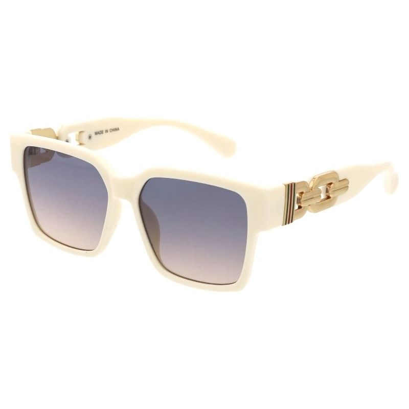 Women’s lightweight polycarbonate sunglasses with UV protection