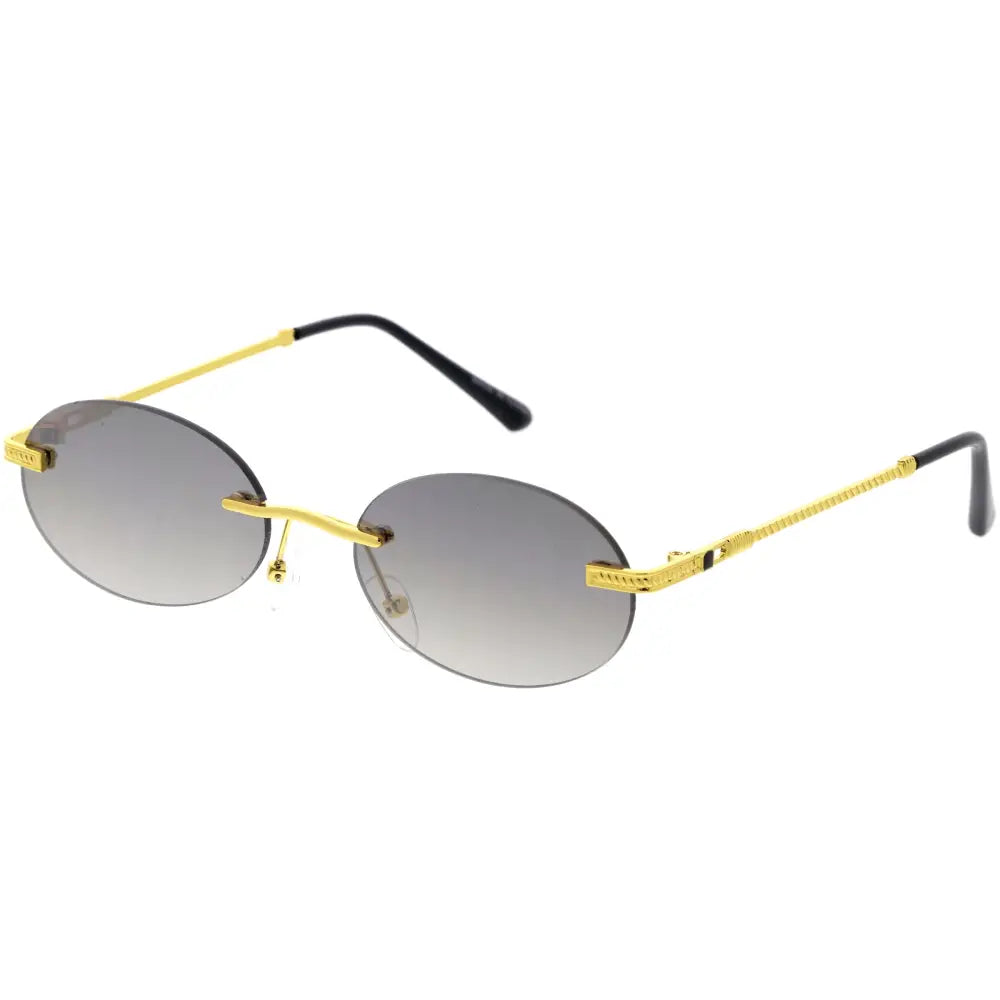 Gafas de sol de metal para hombre con diseño limpio y ajuste cómodo.