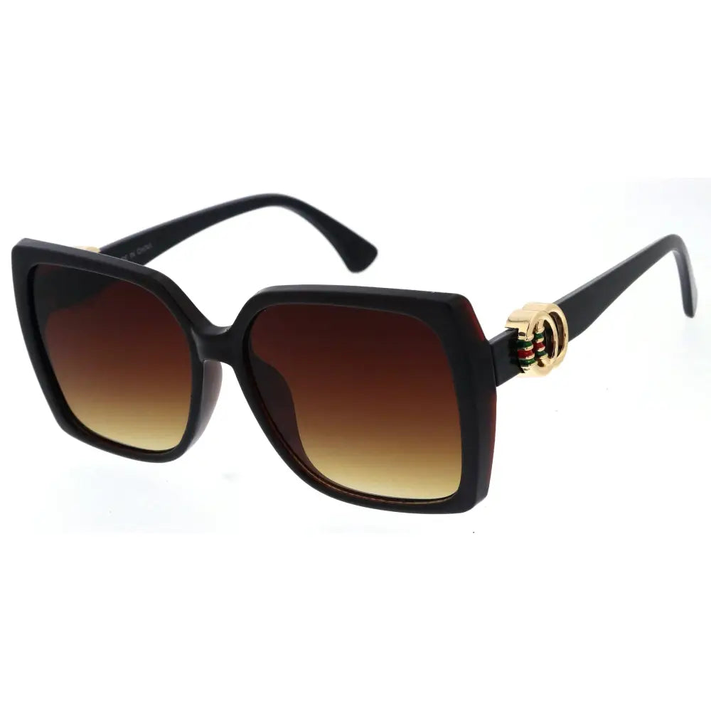 Gafas de sol de montura cuadrada negra con lentes degradados marrones y logotipo dorado en la varilla, juego de 12