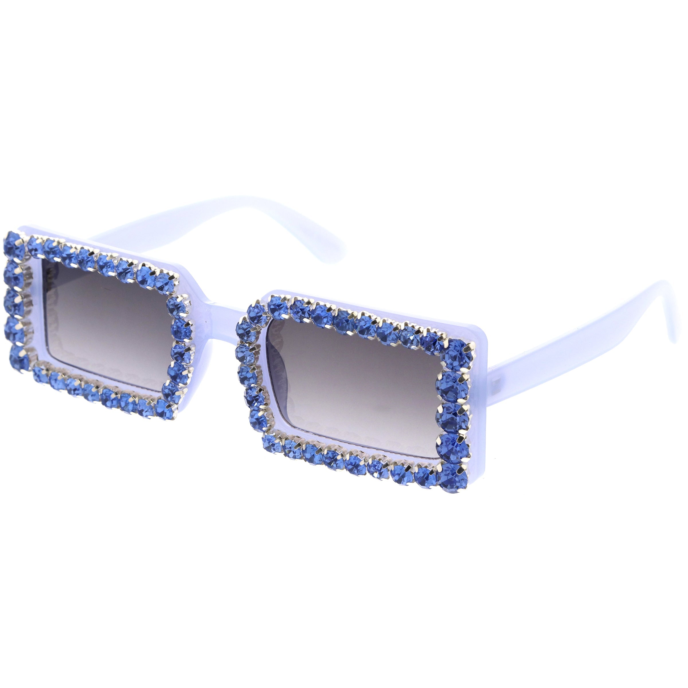 Women’s lightweight polycarbonate sunglasses with UV protection