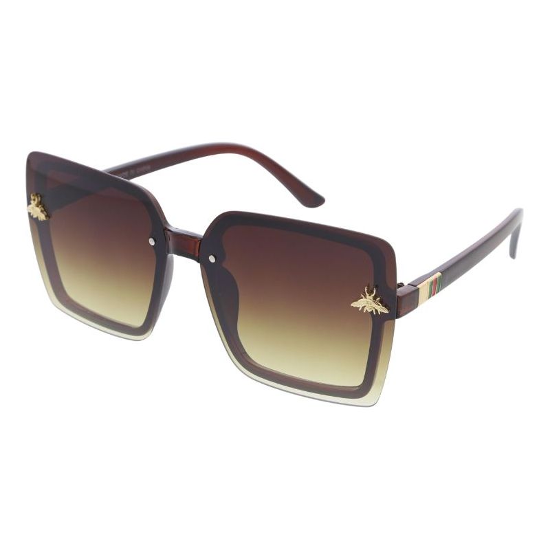 Women’s lightweight polycarbonate sunglasses with UV protection