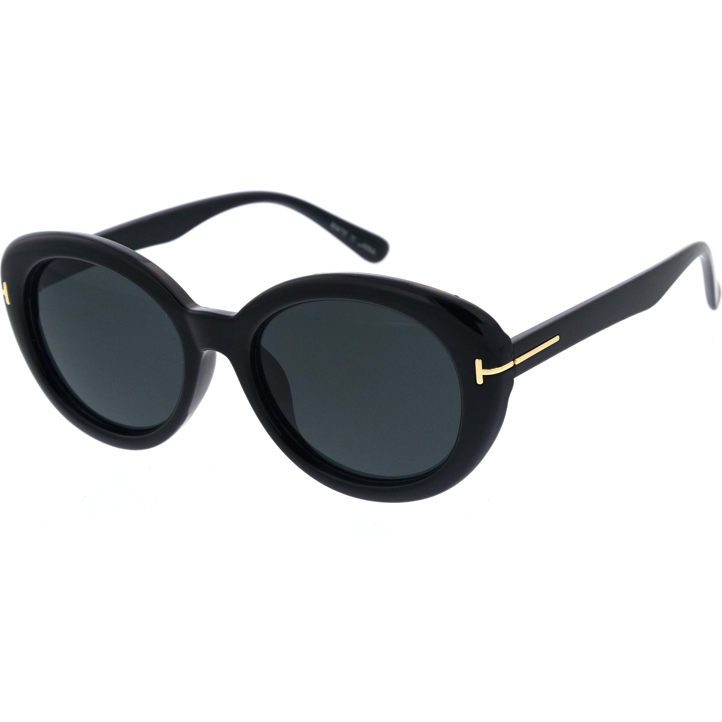 Women’s lightweight polycarbonate sunglasses with UV protection