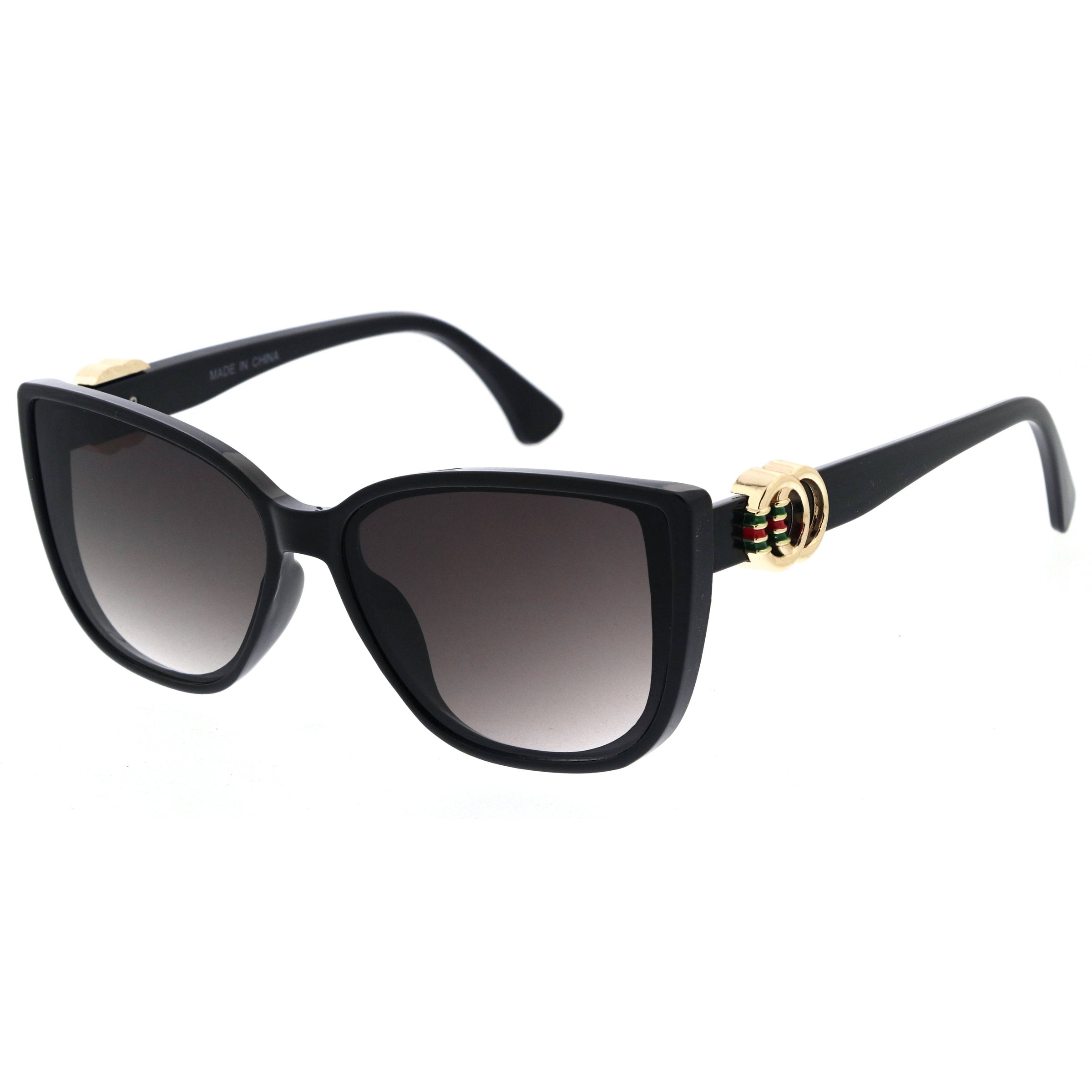 Women’s lightweight polycarbonate sunglasses with UV protection
