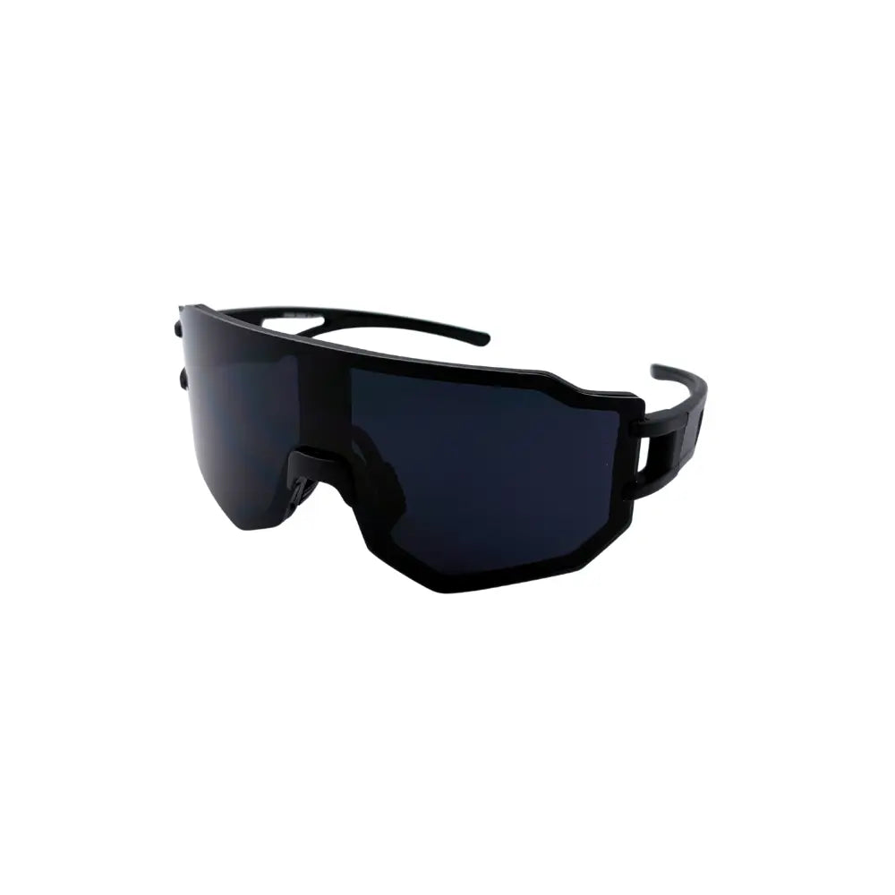 Black sports sunglasses
