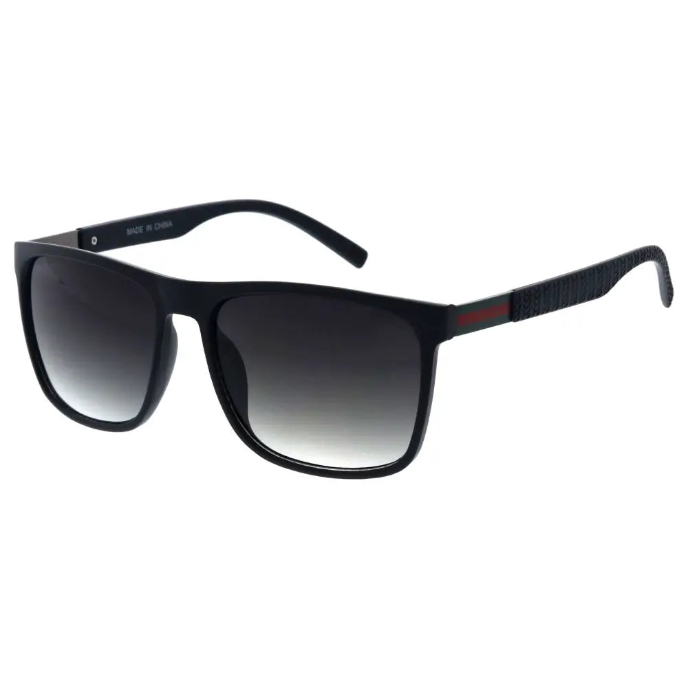 Gafas de sol de plástico para hombre con diseño limpio y ajuste cómodo.